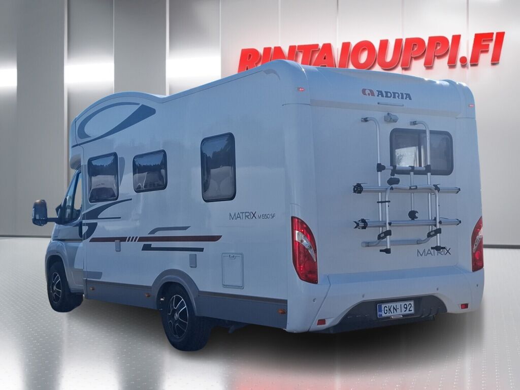 Adria Matrix Plus 650 SF 2013 Harmaa