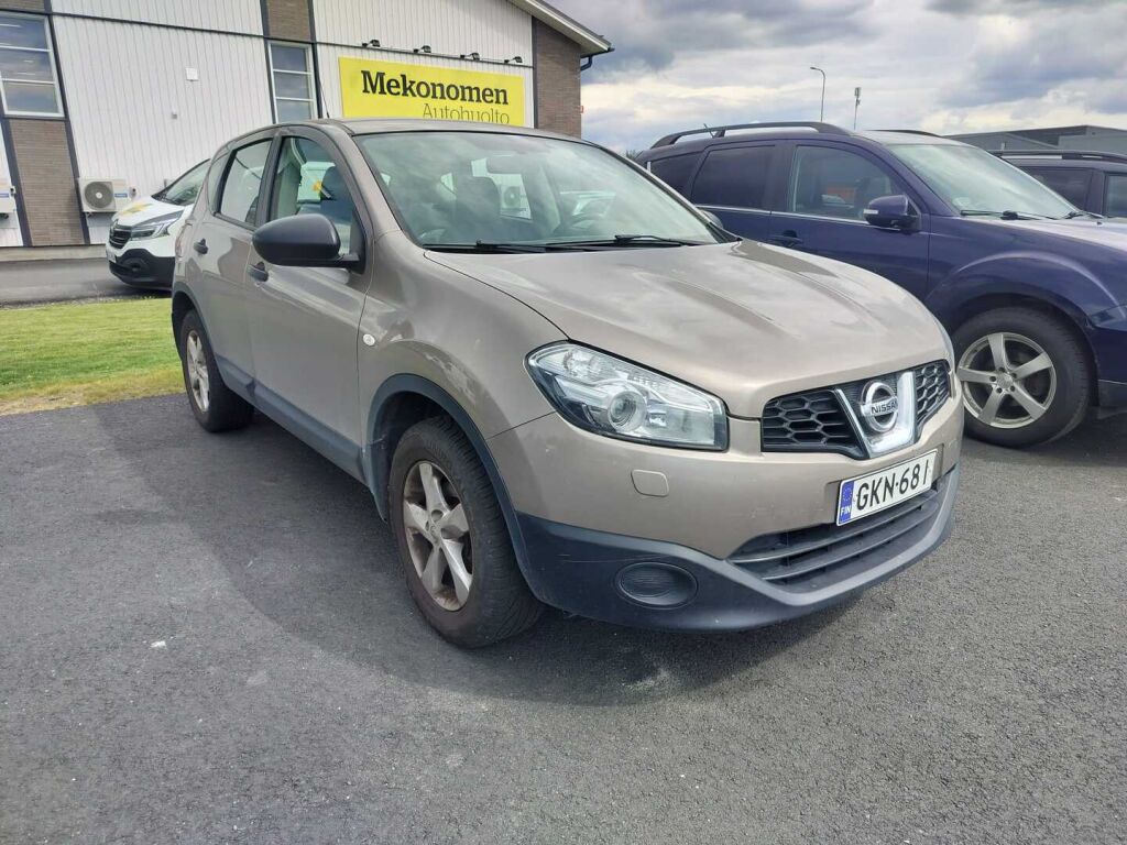 Nissan Qashqai 2012 Ruskea (beige)