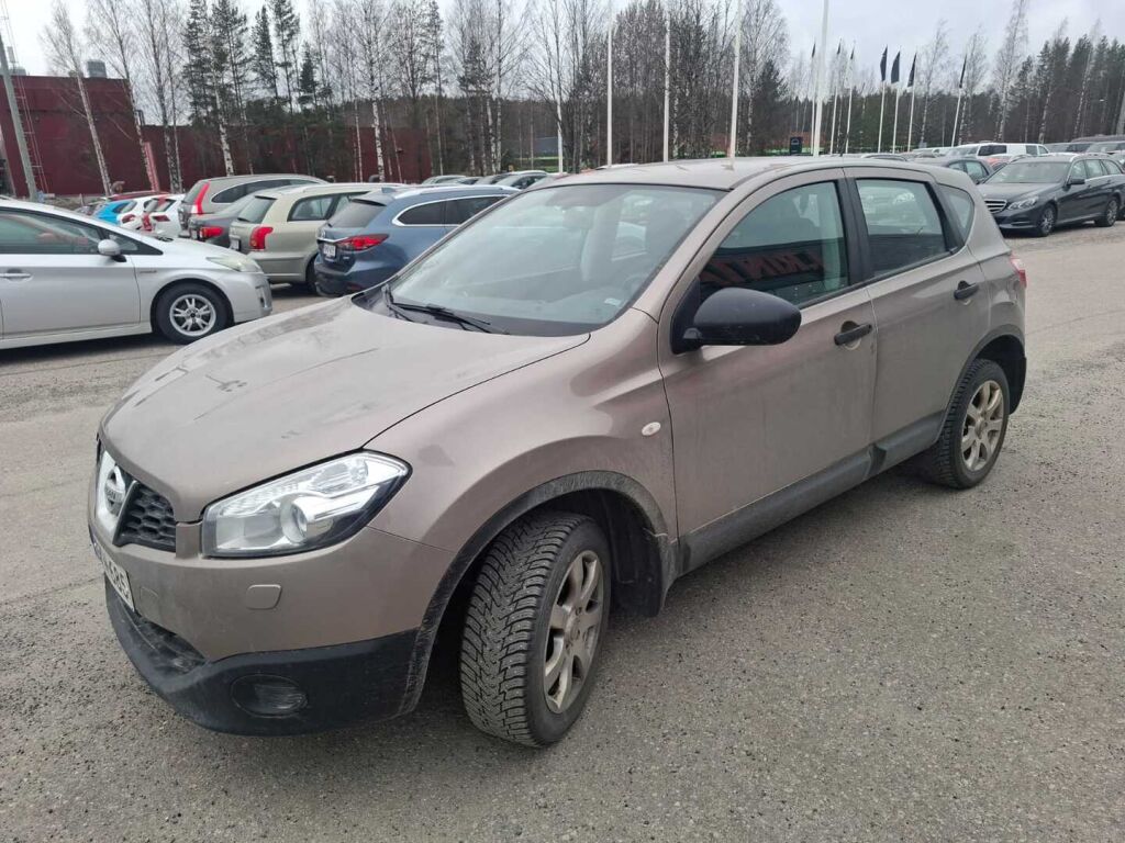 Nissan Qashqai 2012 Ruskea (beige)