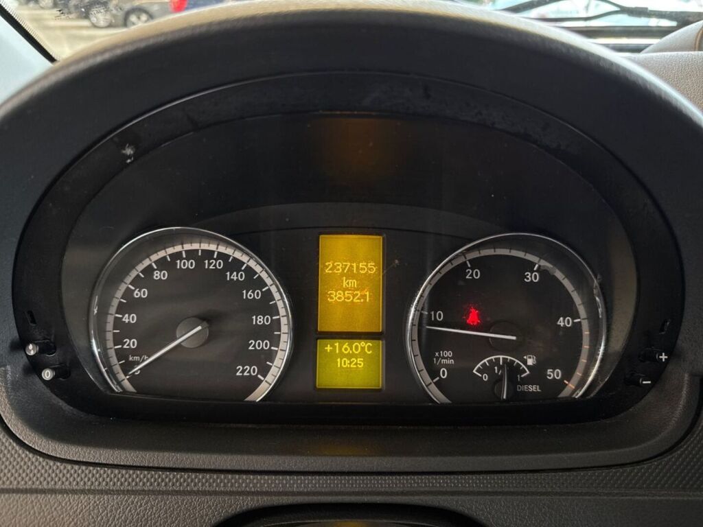 Mercedes-Benz Vito 2012 Valkoinen