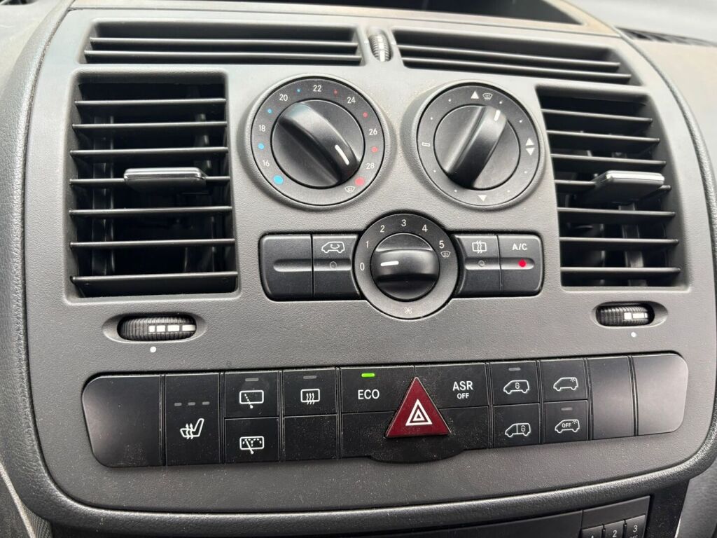 Mercedes-Benz Vito 2012 Valkoinen