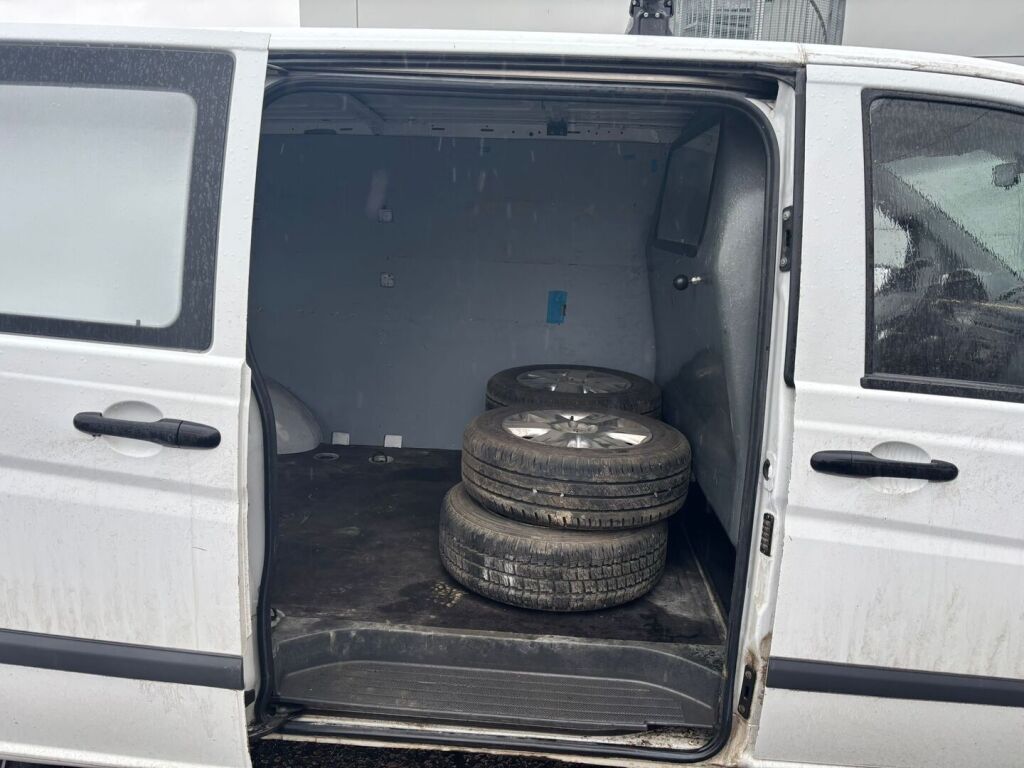 Mercedes-Benz Vito 2012 Valkoinen