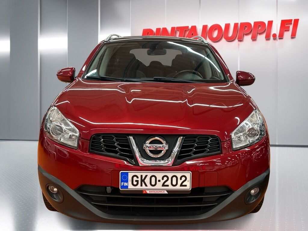 Nissan Qashqai+2 2013 Punainen