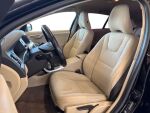 Volvo V60 2012 Musta