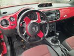 Volkswagen Beetle 2012 Punainen
