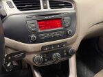 Kia Ceed 2012 Ruskea (beige)