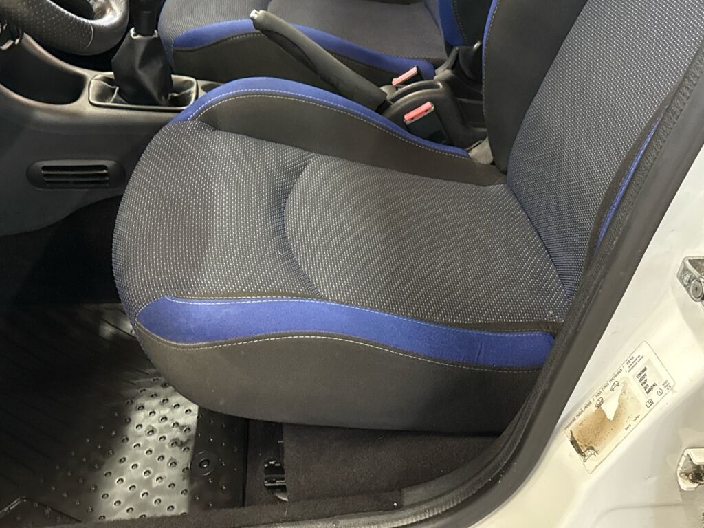 Peugeot 206+ 2012 Valkoinen