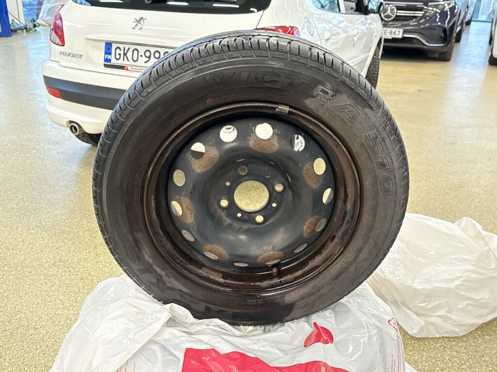 Peugeot 206+ 2012 Valkoinen