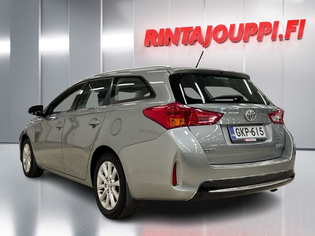 Toyota Auris 2014 Harmaa