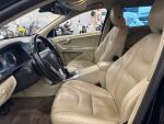 Volvo V60 2013 Musta