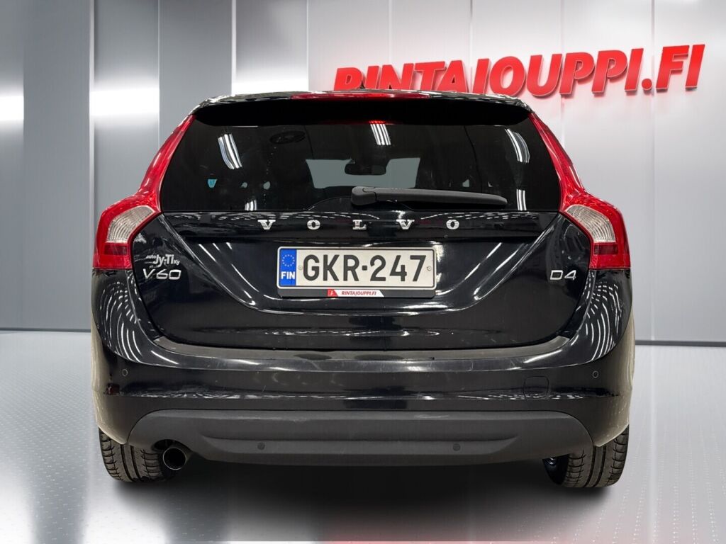 Volvo V60 2013 Musta