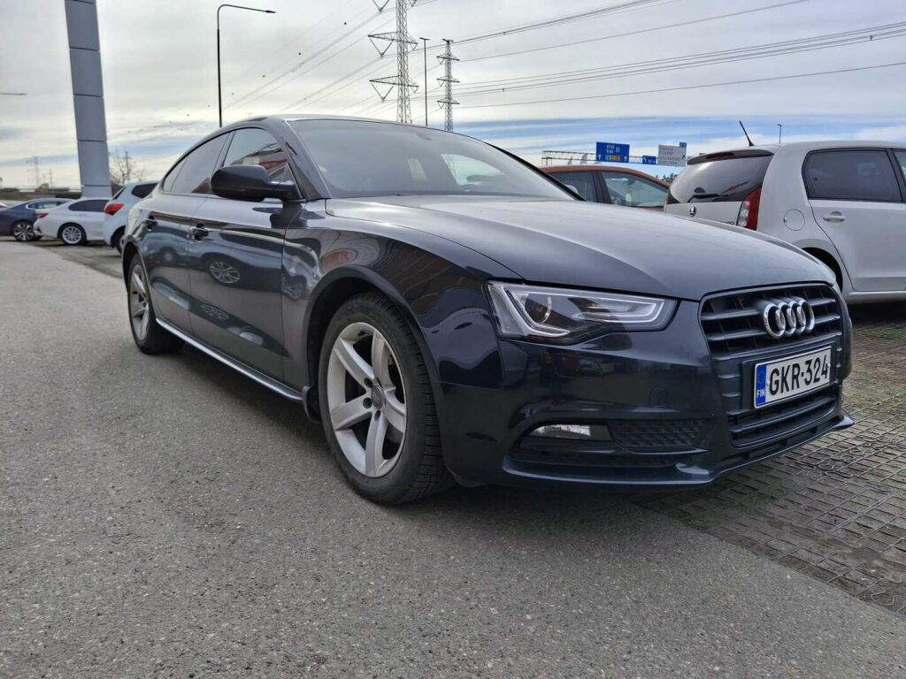 Audi A5 2014 Musta