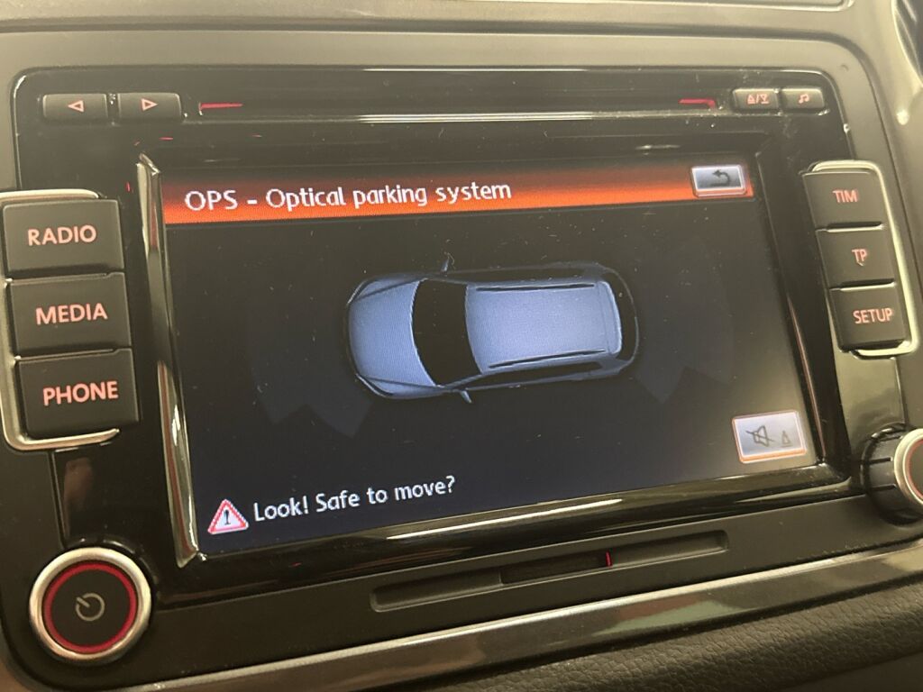 Volkswagen Tiguan 2013 Punainen