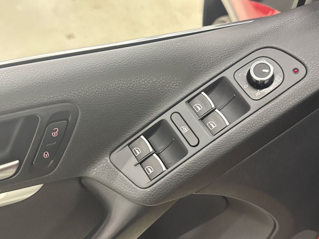 Volkswagen Tiguan 2013 Punainen