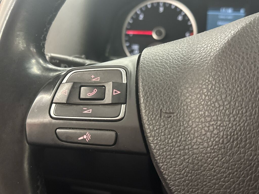 Volkswagen Tiguan 2013 Punainen