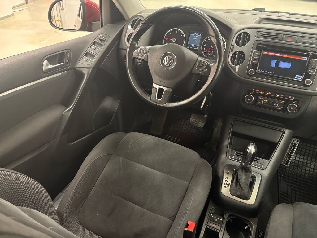 Volkswagen Tiguan 2013 Punainen