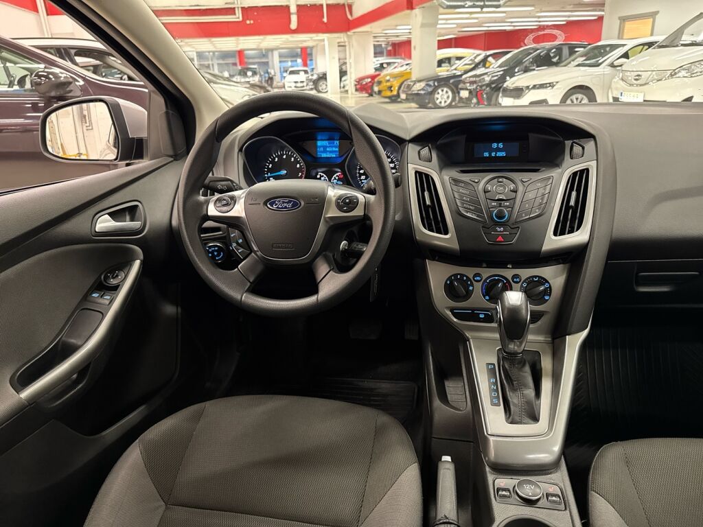 Ford Focus 2013 Harmaa