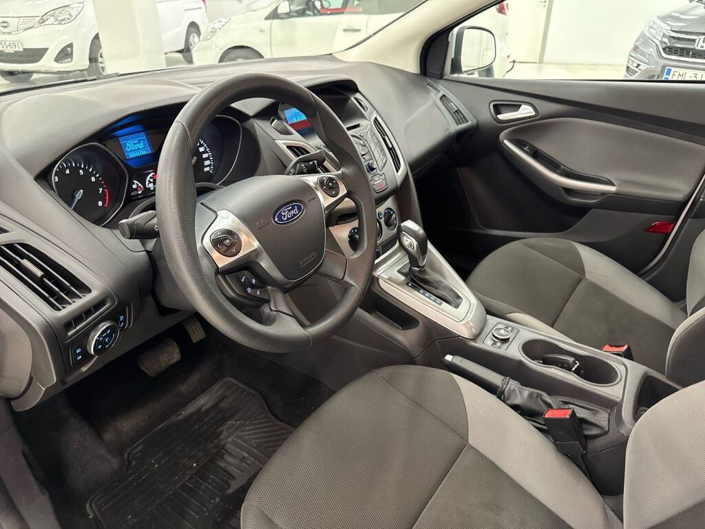 Ford Focus 2013 Harmaa