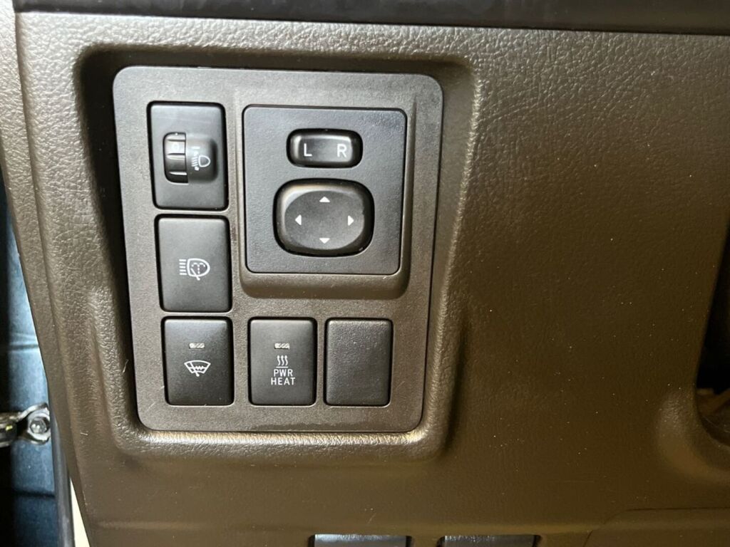 Toyota Land Cruiser 2013 Harmaa