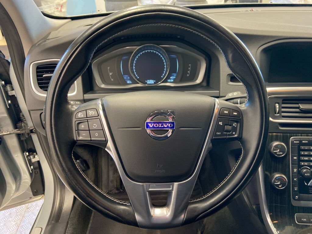 Volvo V60 2013 Harmaa