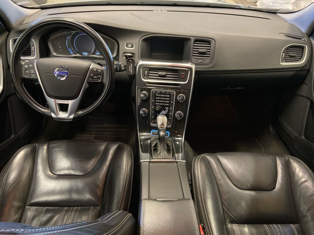 Volvo V60 2013 Harmaa