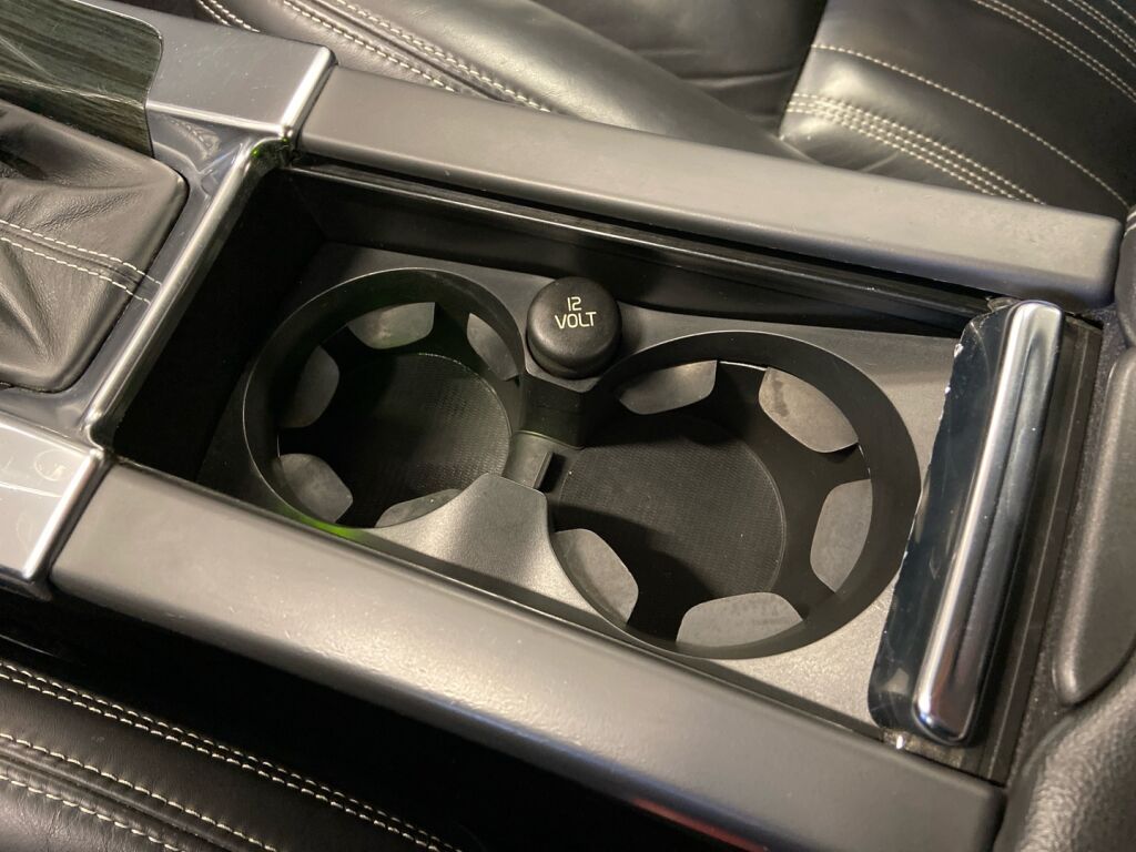 Volvo V60 2013 Harmaa