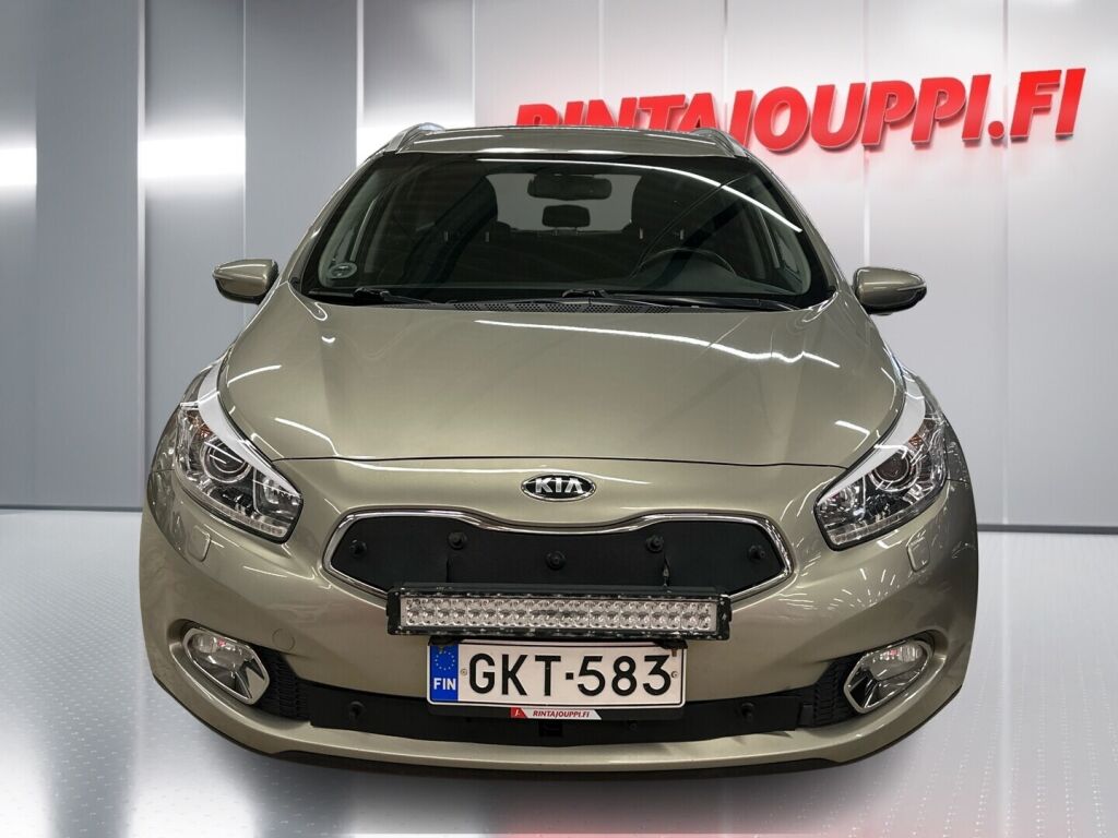 Kia Ceed 2014 Hopea