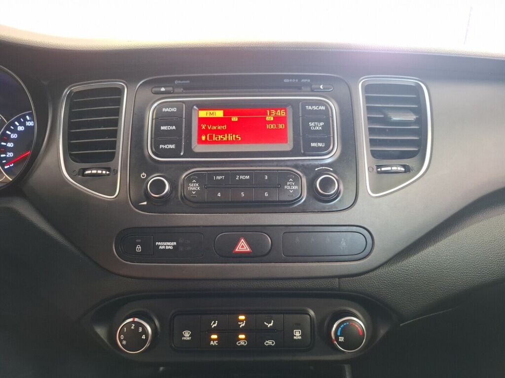 Kia Carens 2013 Hopea