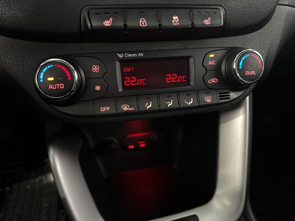 Kia ProCeed 2013 Musta