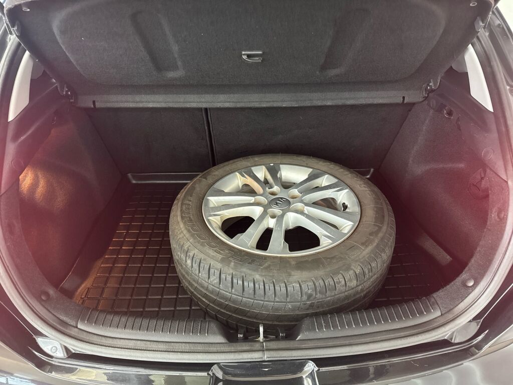 Kia ProCeed 2013 Musta