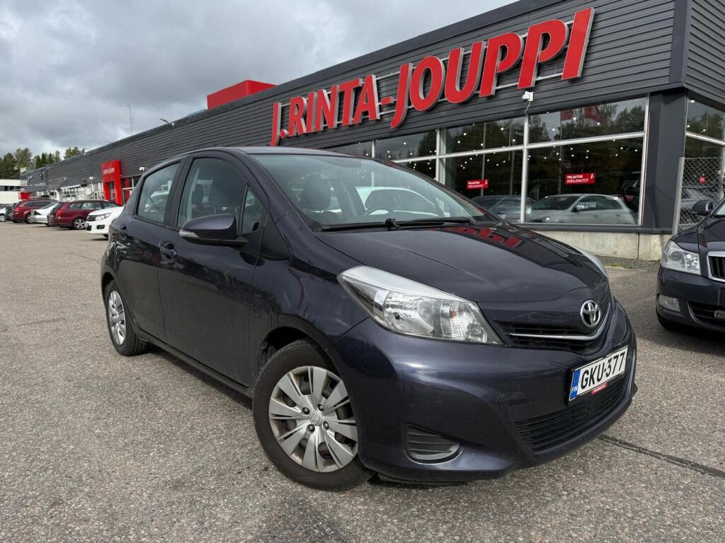 Toyota Yaris 2013 Violetti