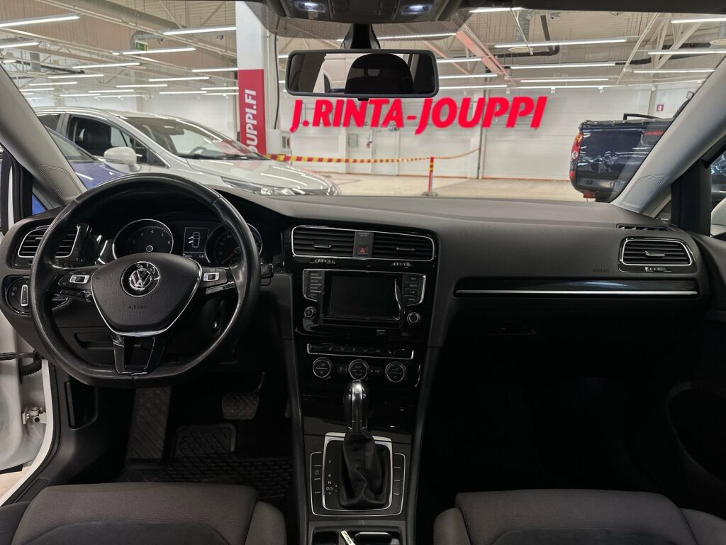 Volkswagen Golf 2014 Valkoinen