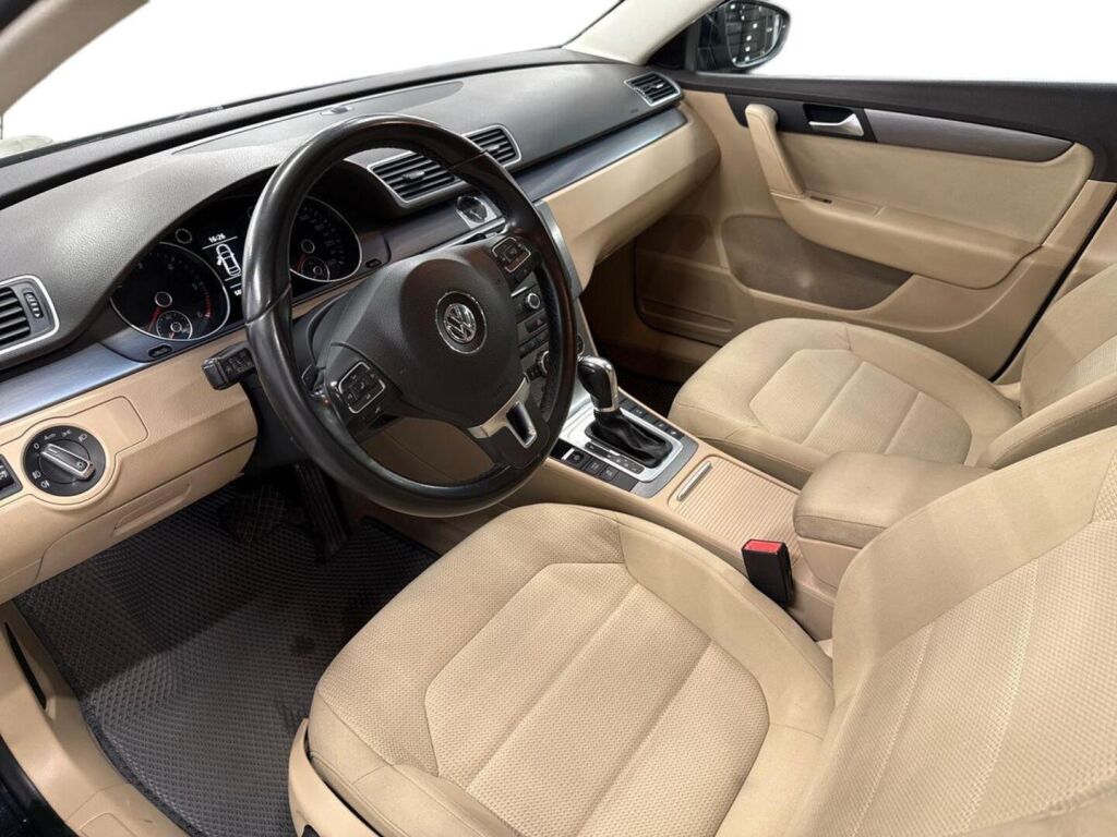 Volkswagen Passat 2014, kuva 7/34