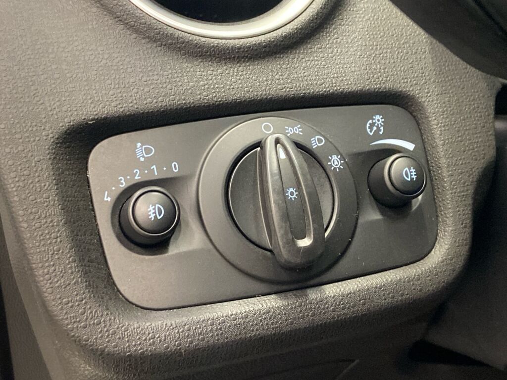 Ford Fiesta 2014 Valkoinen