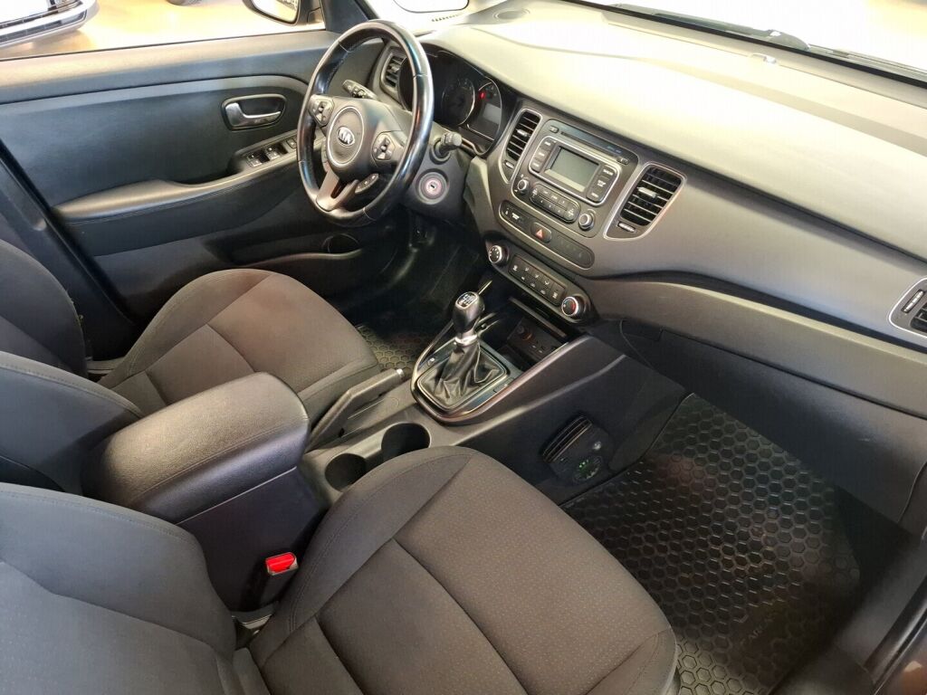 Kia Carens 2014 Ruskea (beige)