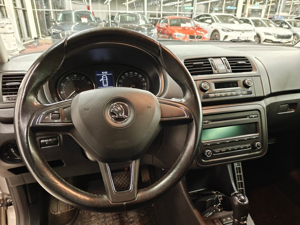 Skoda Fabia 2014 Ruskea (beige)