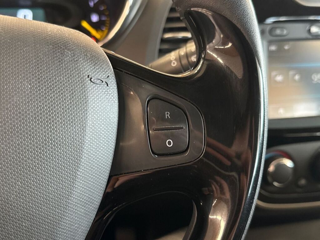 Renault Captur 2014 Oranssi