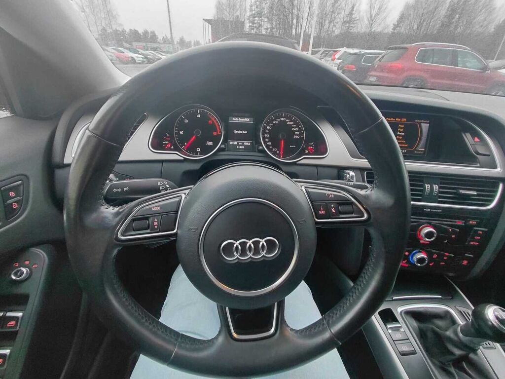 Audi A5 2013 Punainen