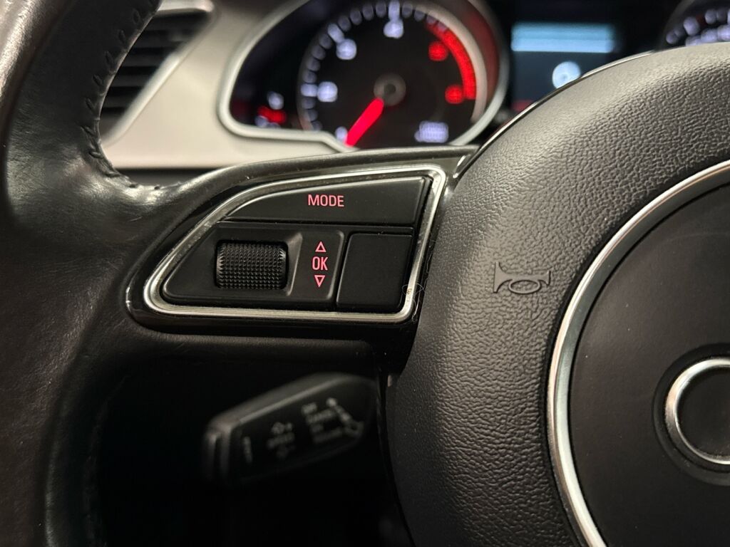 Audi A5 2013 Punainen