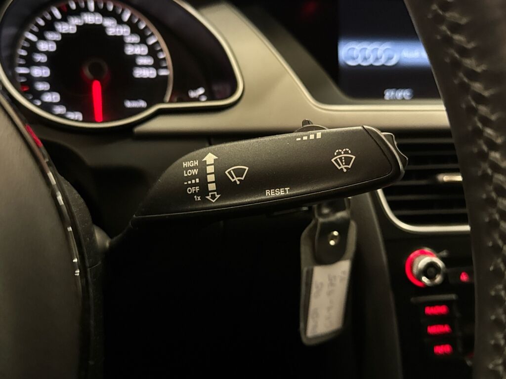 Audi A5 2013 Punainen