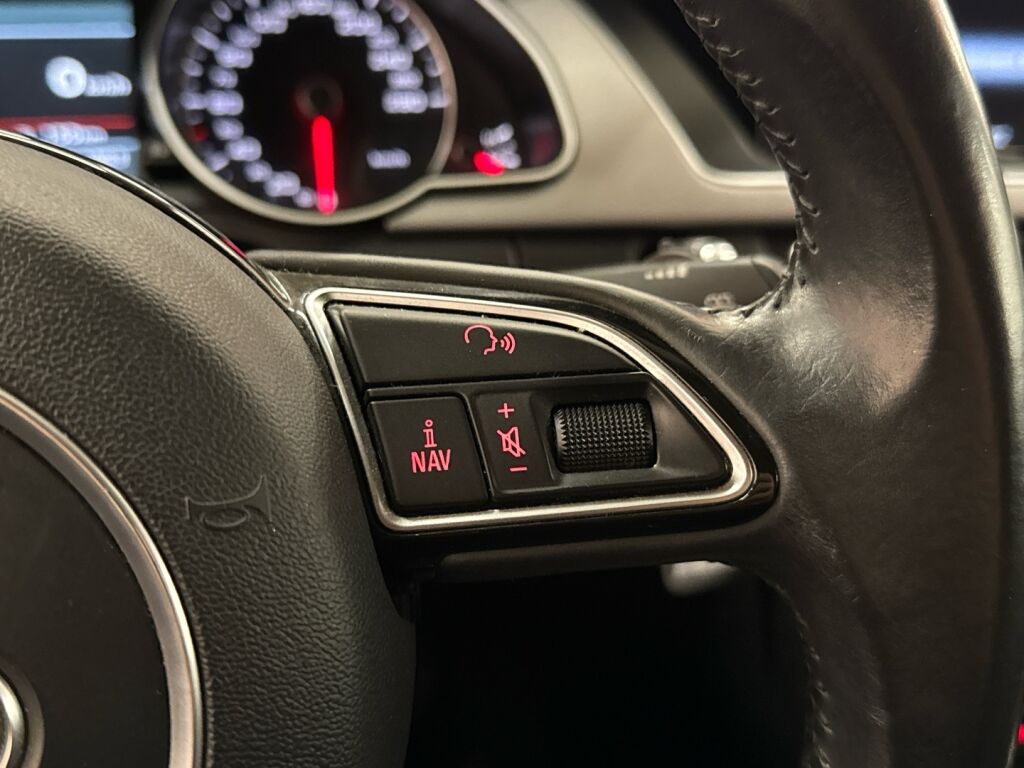 Audi A5 2013 Punainen