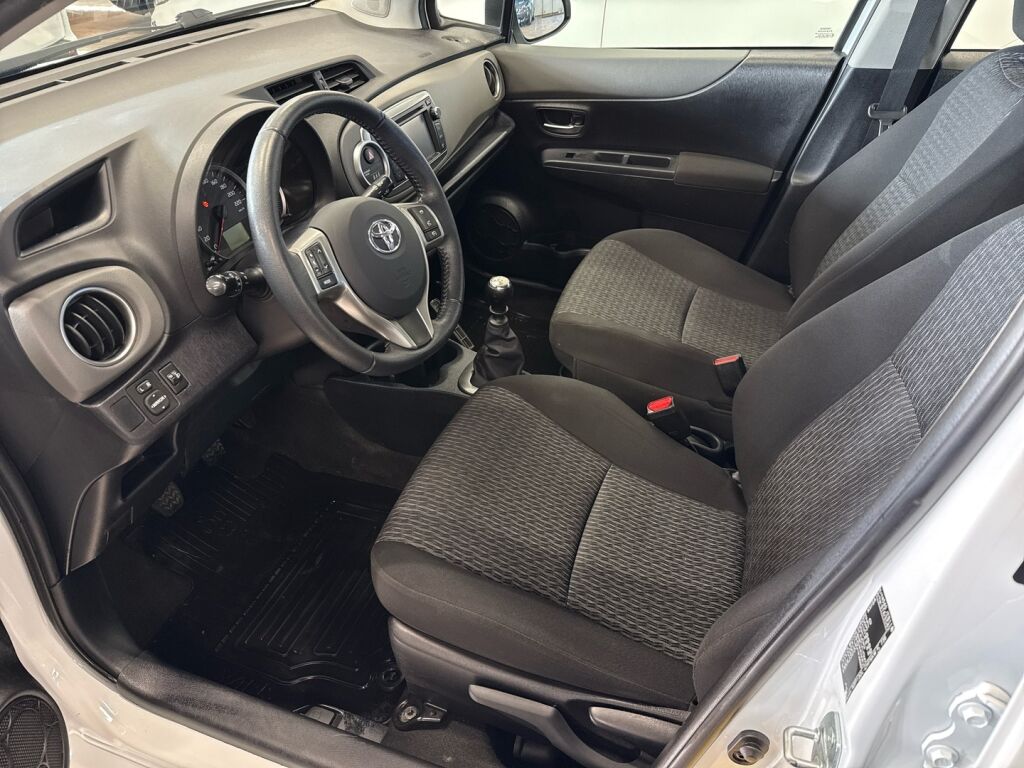 Toyota Yaris 2014 Valkoinen
