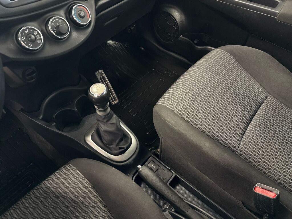 Toyota Yaris 2014 Valkoinen