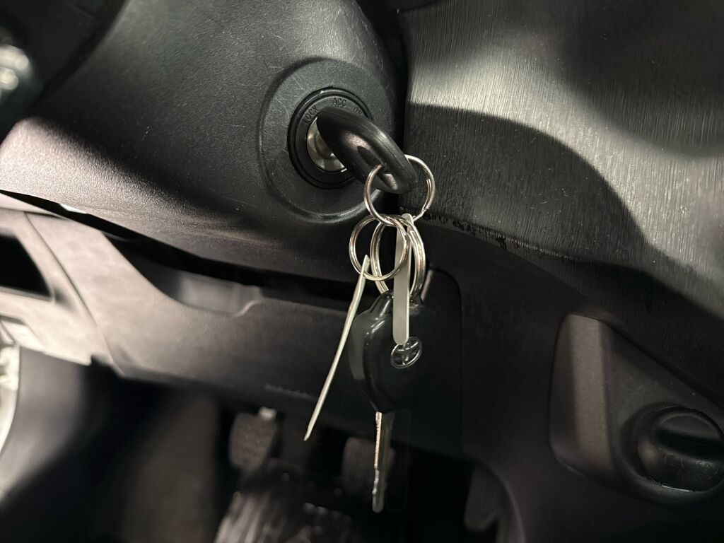 Toyota Yaris 2014 Valkoinen