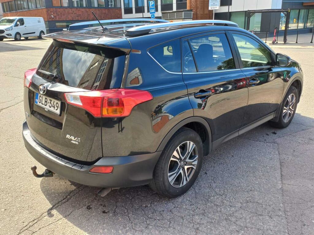 Toyota RAV4 2014 Musta