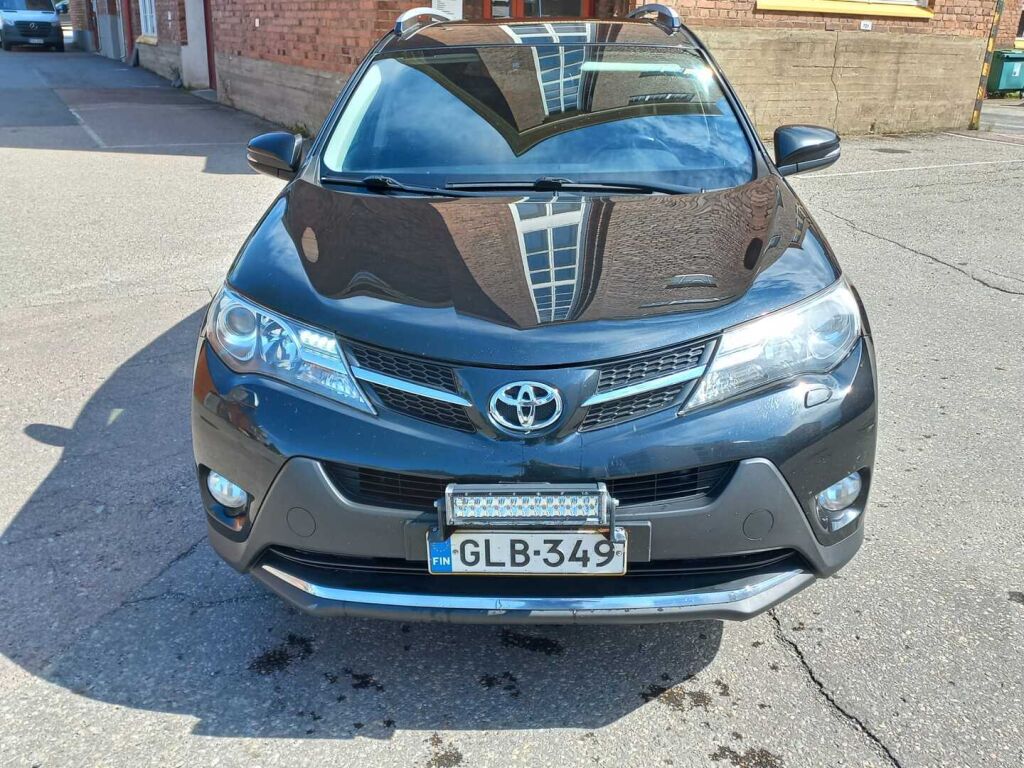 Toyota RAV4 2014 Musta