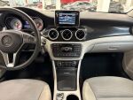 Mercedes-Benz CLA 2014 Musta