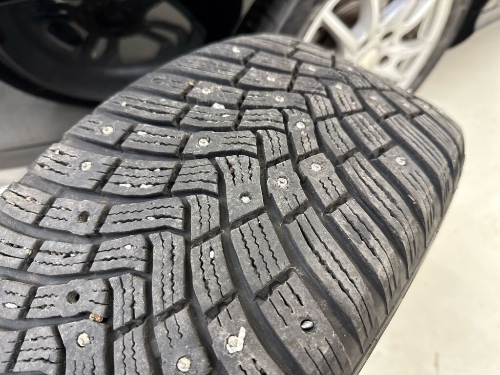 Mercedes-Benz CLA 2014 Musta