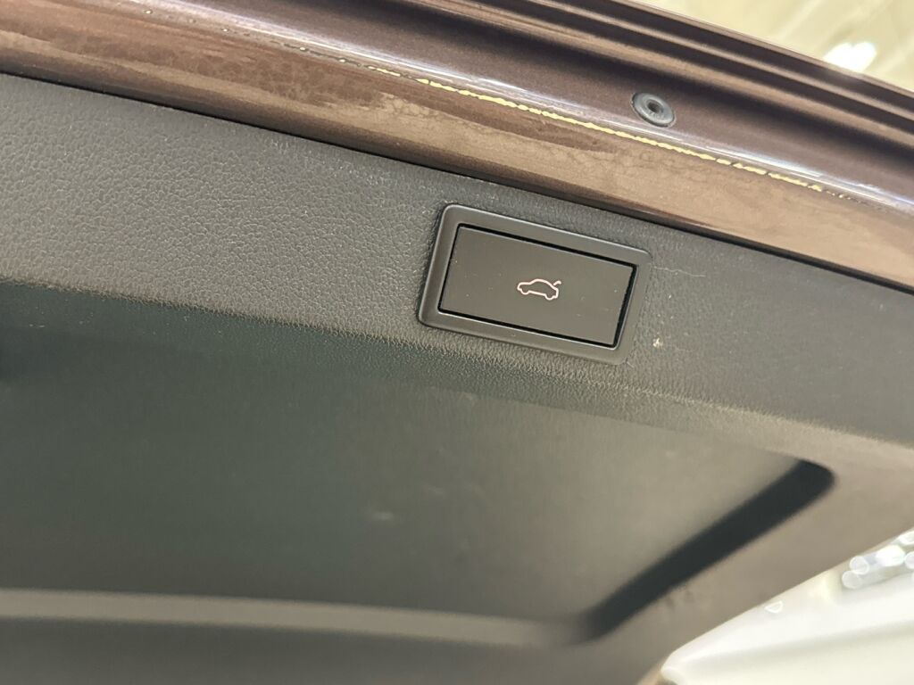 Skoda Octavia 2014 Ruskea (beige)