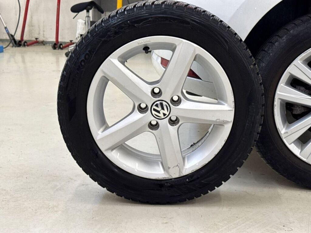 Volkswagen Polo 2014 Valkoinen